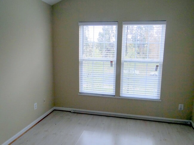 9300 Witch Hazel Way in Manassas, VA - Building Photo - Building Photo