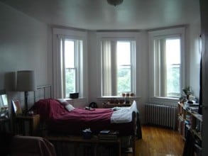 121 Park Dr in Boston, MA - Foto de edificio - Building Photo