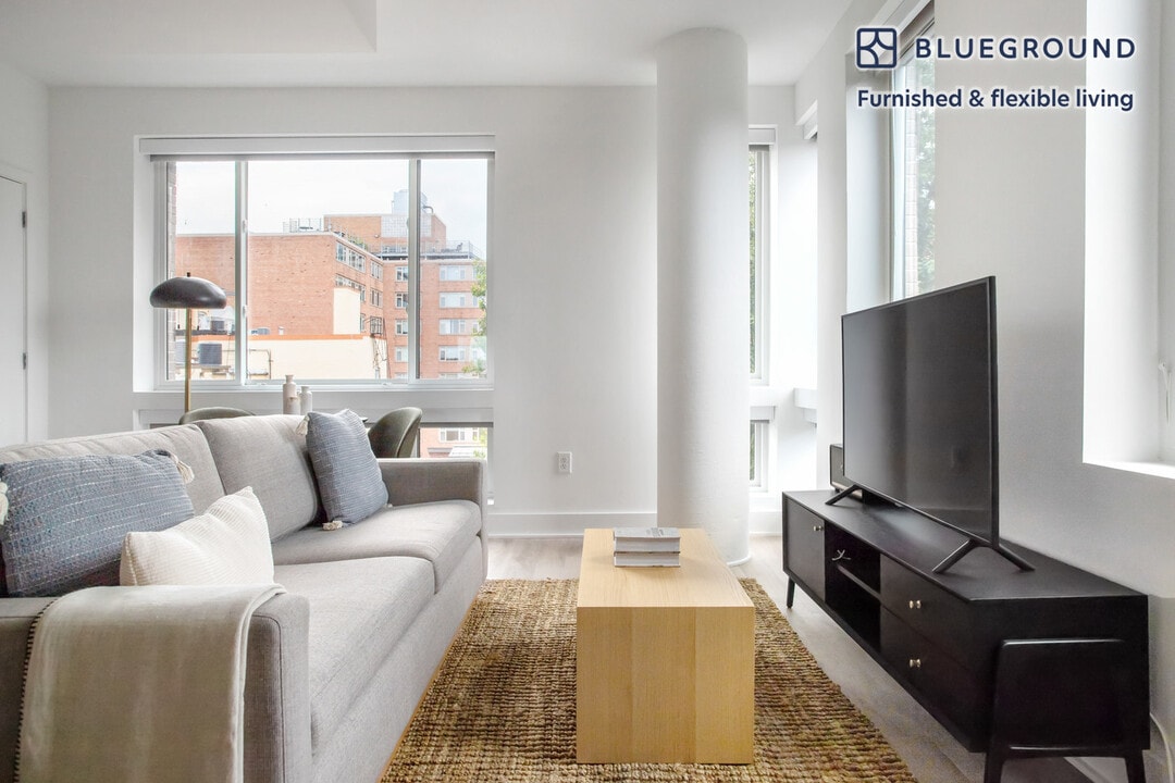 1772 Church St NW in Washington, DC - Foto de edificio