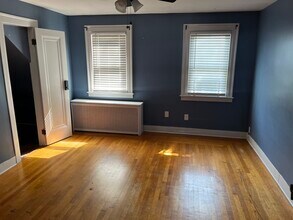 330 Fairview Ave in Hamden, CT - Building Photo - Building Photo