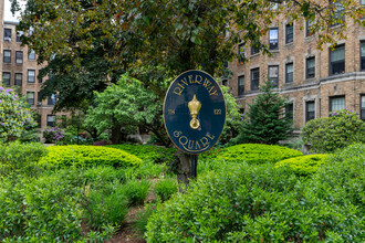 Riverway Square in Boston, MA - Building Photo - Building Photo