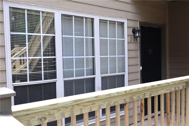 308 Mill Pond Ct SE in Smyrna, GA - Building Photo - Building Photo