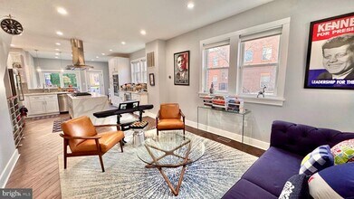 145 Todd Pl NE in Washington, DC - Building Photo - Building Photo