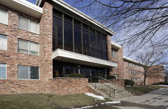 Northport Apartments in Milwaukee, WI - Building Photo - Building Photo