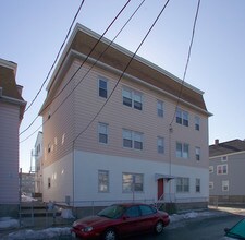 424-436 3rd St in Fall River, MA - Building Photo - Building Photo