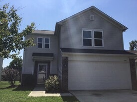 1087 Torino Ln in Franklin, IN - Building Photo