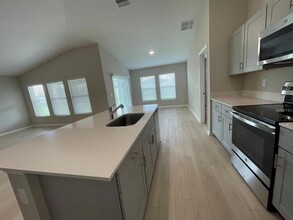 4135 Gerbera Daisy Ave in Lake Hamilton, FL - Building Photo - Building Photo