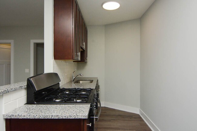730 Judson Ave, Unit 60 in Highland Park, IL - Foto de edificio - Building Photo