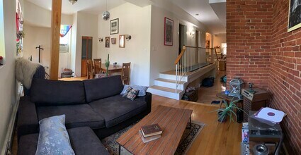 106 Central St, Unit 1 in Somerville, MA - Building Photo - Building Photo