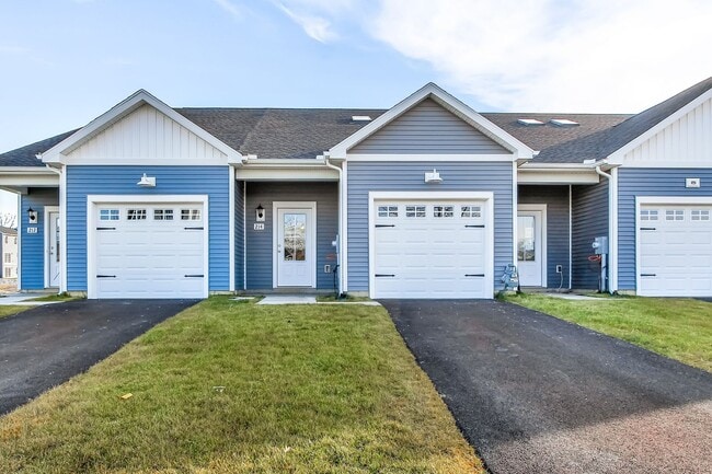 property at 216 S Center St