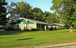 Coventry Place in Painesville, OH - Building Photo