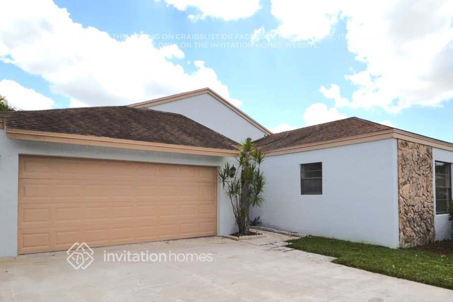 11414 Whisper Lake Way in Boca Raton, FL - Building Photo