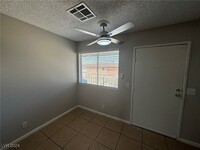 310 Eastminister Ct in Henderson, NV - Building Photo - Building Photo