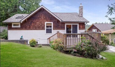 1519 NE 192nd St in Shoreline, WA - Building Photo - Building Photo