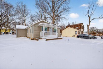 6315 Jackson Ave in St. Louis, MO - Building Photo - Building Photo