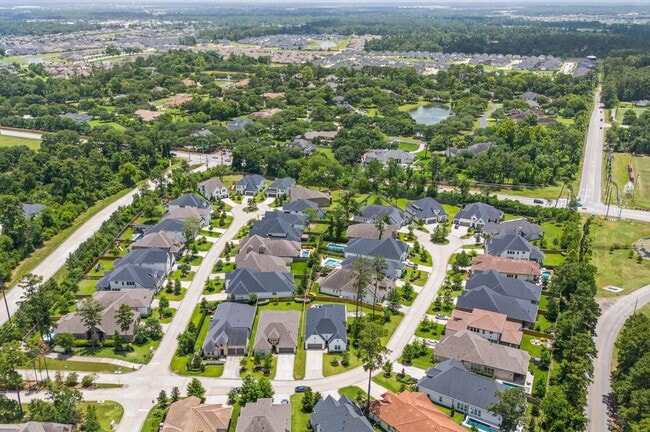 property at 21 Cassena Grove Pl