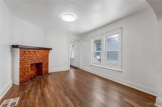 722 Hopkins St in Buffalo, NY - Building Photo - Building Photo