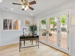 1431 Sunset Loop in Lafayette, CA - Foto de edificio - Building Photo