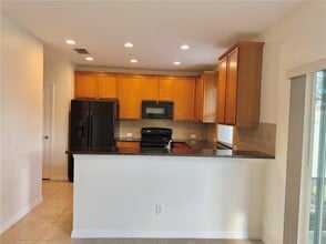 2090 Water Tupelo Way in Ocoee, FL - Building Photo - Building Photo