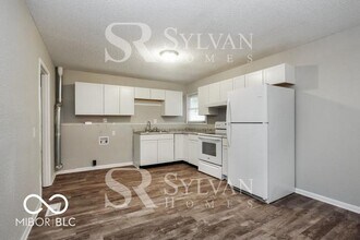 3245 Chrysler St in Indianapolis, IN - Building Photo - Building Photo