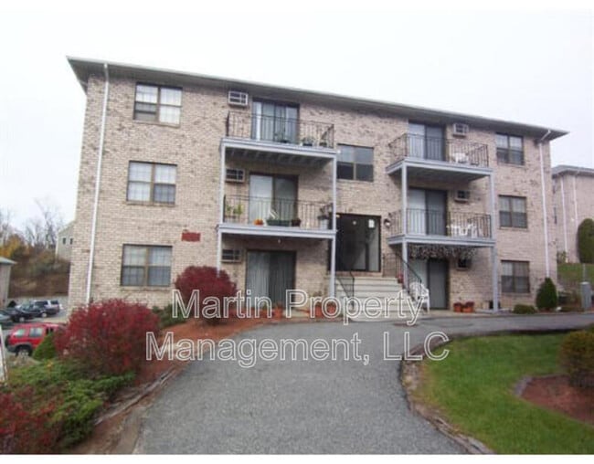 property at 22 Kenmar Dr