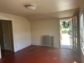 7312 Bodega Ave in Sebastopol, CA - Building Photo - Building Photo