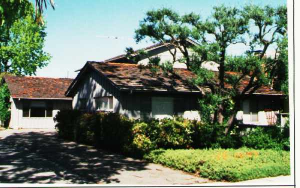 864 Arbor Rd in Menlo Park, CA - Building Photo - Building Photo