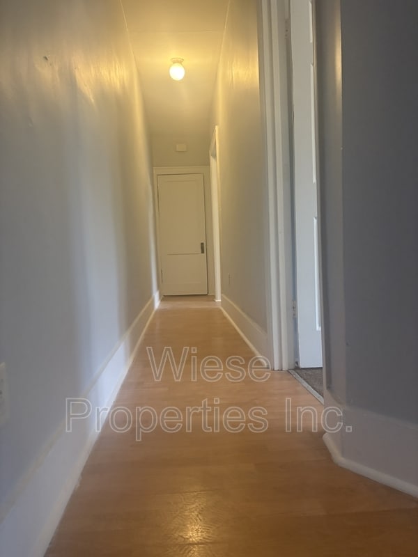 property at 831 N 9th St