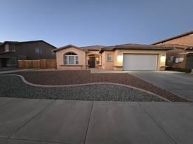12662 Fair Glen Ln in Victorville, CA - Building Photo