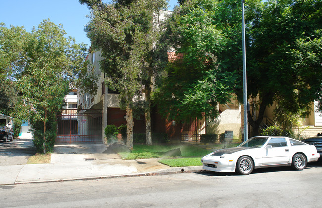 451-453 W California Ave in Glendale, CA - Building Photo - Building Photo