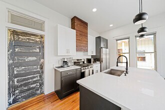 540 Adams St, Unit 2 bed Adams in San Antonio, TX - Foto de edificio - Building Photo