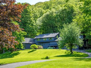 110 Geer Mountain Rd in Kent, CT - Building Photo - Building Photo