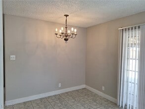 4311 E El Esteban Way in Las Vegas, NV - Building Photo - Building Photo