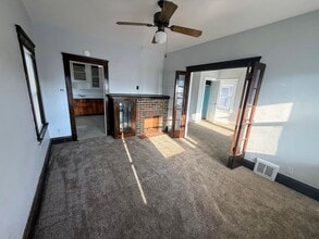 951 Royal Rd in Cleveland, OH - Building Photo - Building Photo