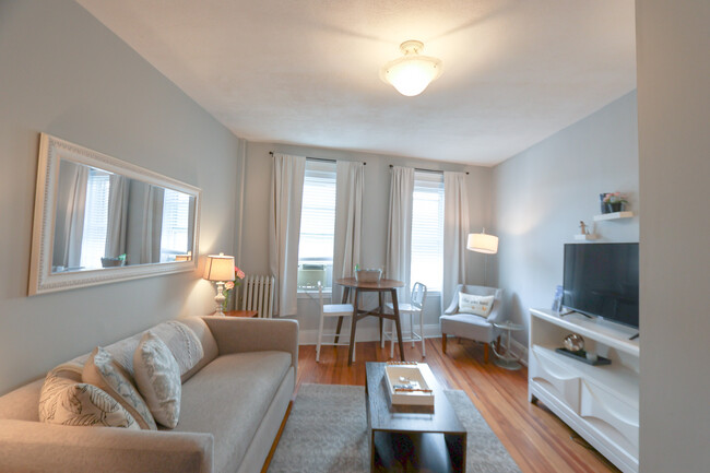 31 Orkney Rd, Unit #46 in Boston, MA - Foto de edificio - Building Photo