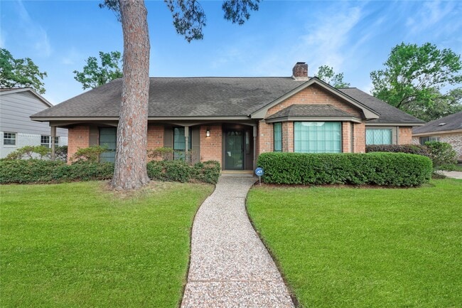 property at 731 Rustyleaf Ln