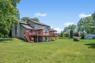 52849 Red Fox Trail in South Bend, IN - Building Photo - Building Photo
