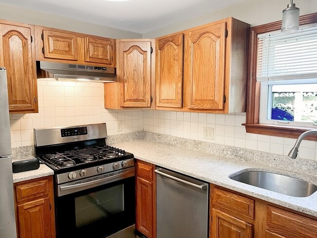 26 Wheeler Ave in Rockland, MA - Building Photo - Building Photo