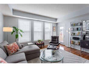 545 N 1st St in Minneapolis, MN - Building Photo - Building Photo