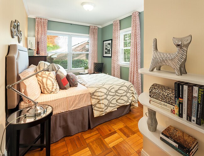 114 Sherman Rd in Boston College, MA - Building Photo - Building Photo