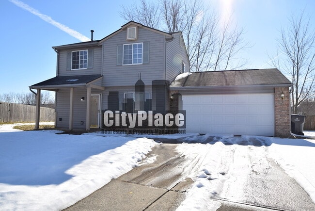 47 Meadow Ct W in Whiteland, IN - Building Photo - Building Photo