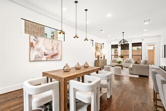 5523 Darling St in Houston, TX - Building Photo - Building Photo
