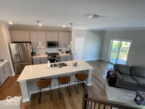 8186 E 116th St in Fishers, IN - Building Photo - Building Photo