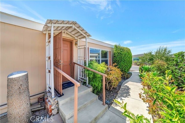 24 Gitana Ave in Camarillo, CA - Building Photo - Building Photo