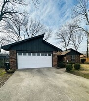 3406 Erin Oaks St in Fort Smith, AR - Building Photo