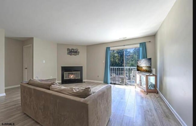 281 Heather Croft in Egg Harbor Township, NJ - Building Photo - Building Photo