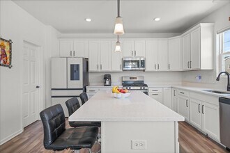 15312 S Sawgrass Cir in Plainfield, IL - Building Photo - Building Photo