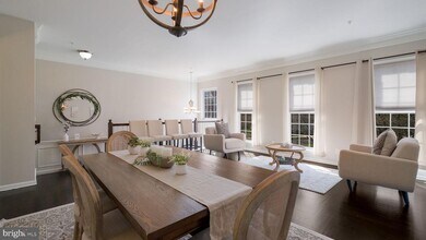 303 Hilltop Ct in Warrington, PA - Building Photo - Building Photo