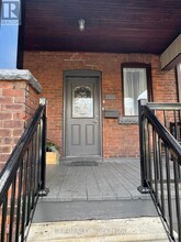 422 Clendenan Ave in Toronto, ON - Building Photo - Building Photo