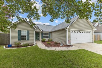 300 Foxhall Rd in Newport, NC - Building Photo - Building Photo